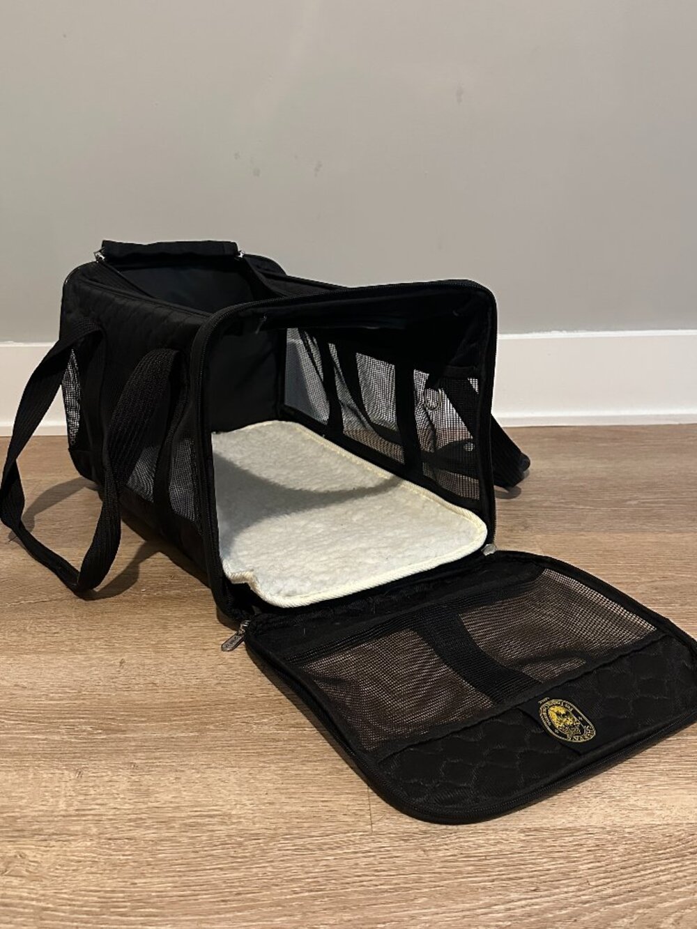Sherpa Deluxe Airline Approved Pet Carrier - Excellent Condition
